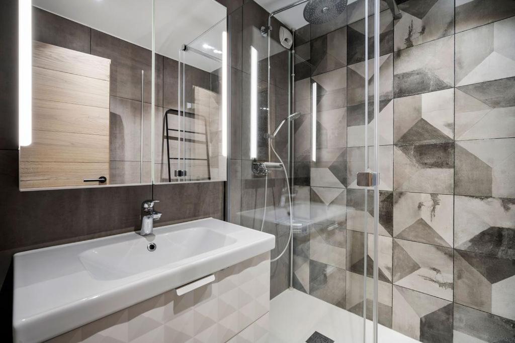 App D'Exception 8Pers, 66 M2, Plein Sud, Confort, Sauna, Au Calme, Renovation 2024 Val Thorens Kültér fotó